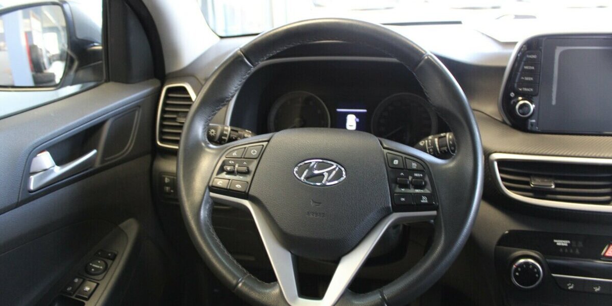 Hyundai Tucson 1.6 GDi 2WD AHK + Navi + Kamera + AHK 77.410 km 15.480 &euro; Euskirchen 53881