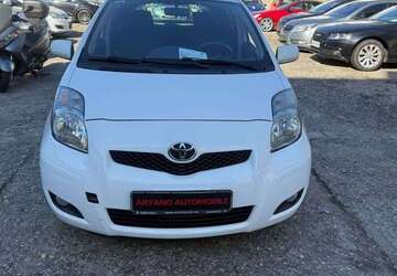 Toyota Yaris 176.000 km 4.400 &euro; Bonn 53123