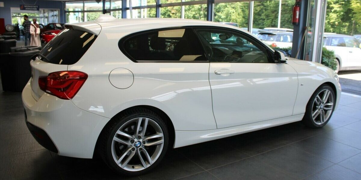 BMW 118 M-Sport Shadow LED - Navi 128.914 km 12.980 &euro; Euskirchen 53881