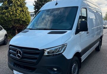 Mercedes-Benz Sprinter 213.319 km 27.590 &euro; Bonn 53175