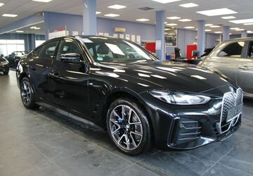 BMW i4 22.177 km 45.480 &euro; Euskirchen 53881