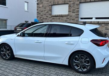 Ford Focus 11.000 km 25.900 &euro; Frechen 50226