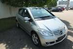 Mercedes-Benz A 150 AUTOTRONIC NAVI TEMPOMAT KLIMAANLAGE 98.516 km 7.804 &euro; Köln 50858