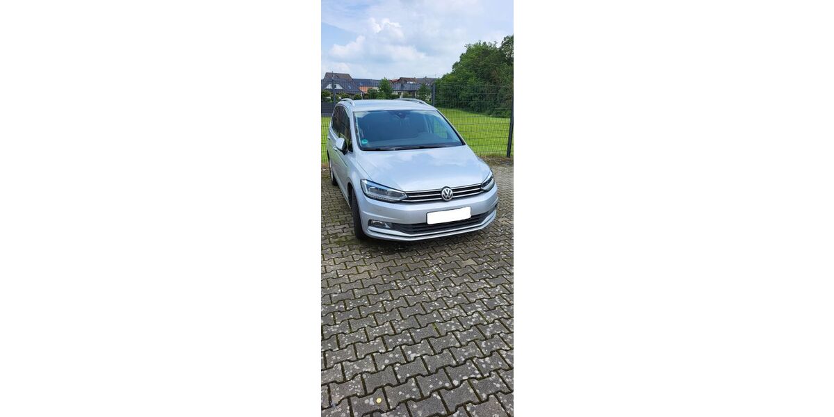 VW Touran 178.000 km 18.999 &euro; Weilerswist 53919