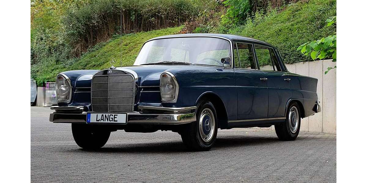 Mercedes-Benz 220 94.530 km 29.980 &euro; Köln 50996