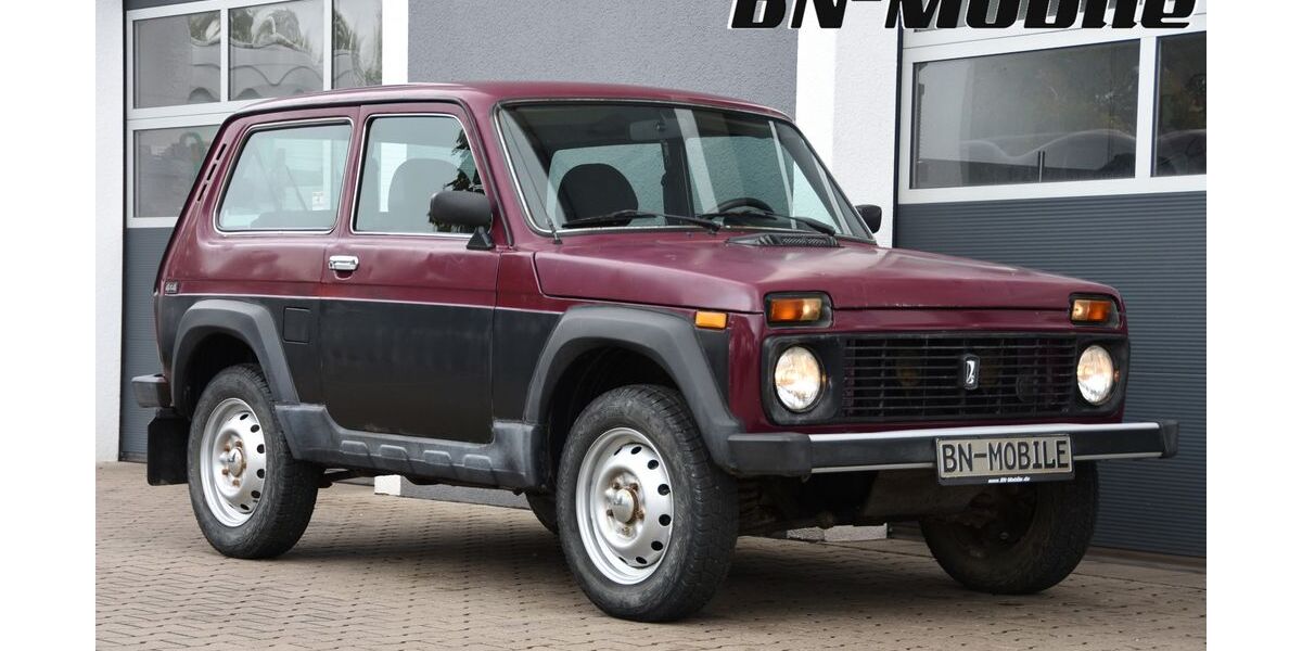 Lada Niva 22.775 km 3.290 &euro; Bonn- Geislar 53225