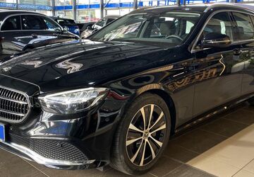 Mercedes-Benz E 300 99.987 km 25.900 &euro; Eitorf 53783