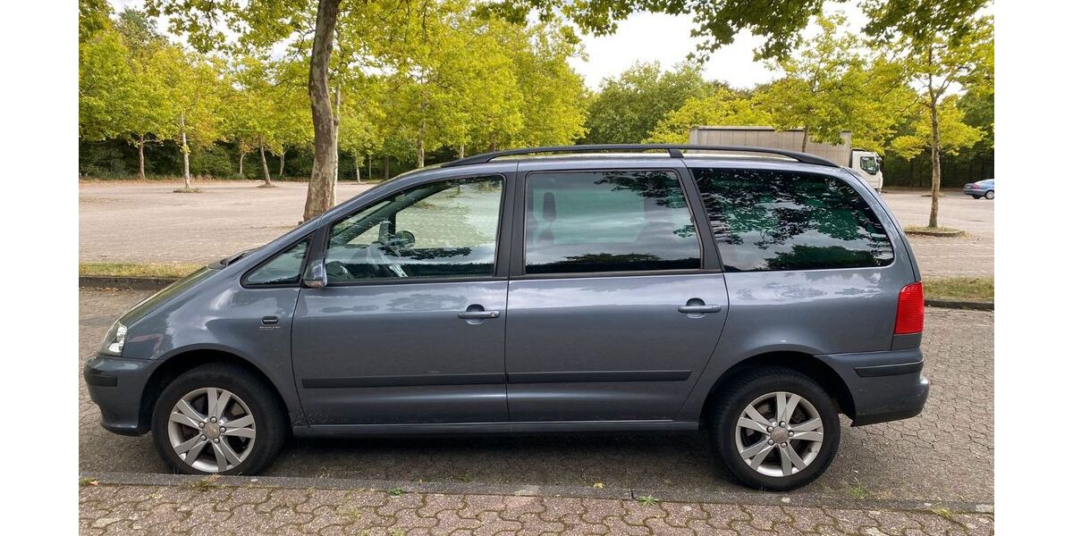 Seat Alhambra 170.000 km 6.200 &euro; Köln 50769