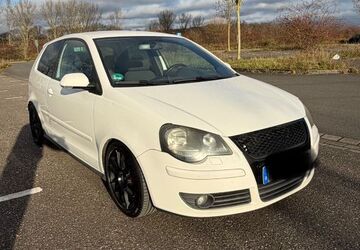 VW Polo 251.400 km 2.600 &euro; Köln 50859