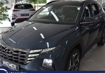 Hyundai TUCSON 27.800 km 32.990 &euro; Köln 51145