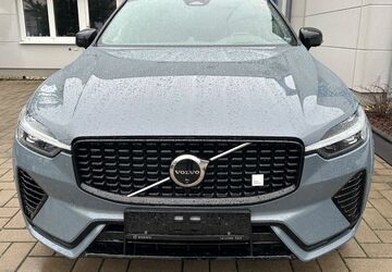 Volvo XC60 30.000 km 56.997 &euro; Köln 50739