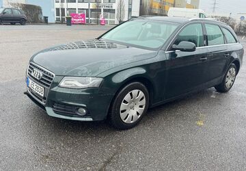 Audi A4 205.000 km 2.900 &euro; Köln 51149