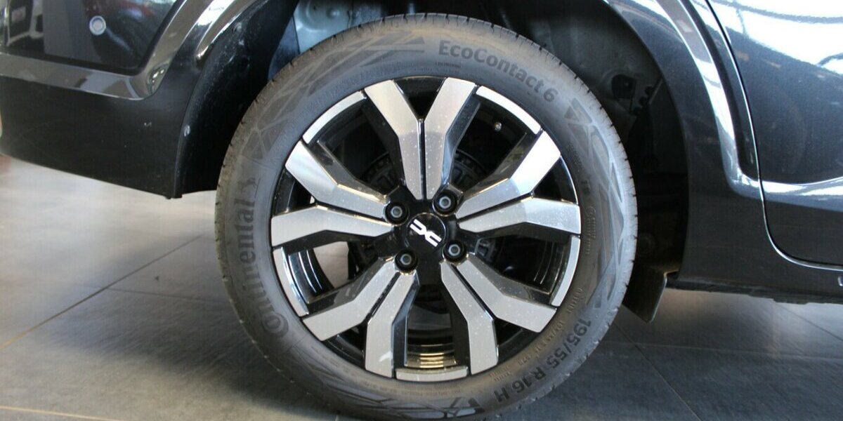 Dacia Logan LimS5 1.0 SCe 65 Aut. 15.390 km 15.980 &euro; Euskirchen 53881