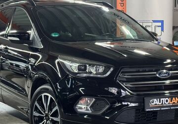 Ford Kuga 102.000 km 12.999 &euro; Troisdorf 53842