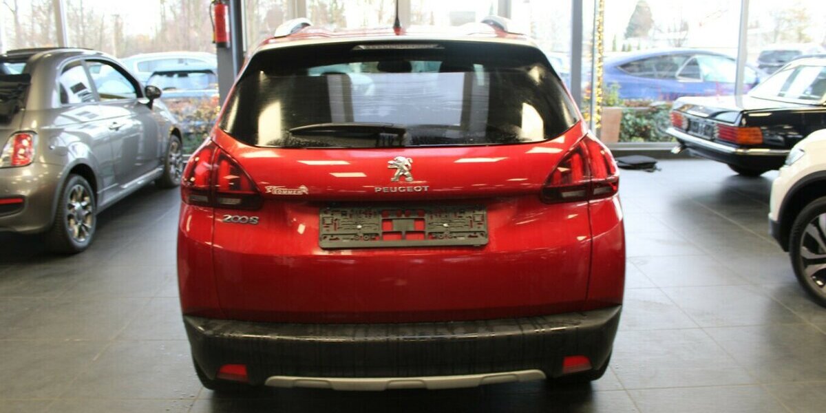 Peugeot 2008 BlueHDi FAP Aut. Allure 68.747 km 13.980 &euro; Euskirchen 53881