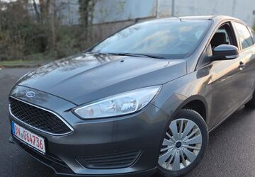 Ford Focus 85.000 km 6.500 &euro; Bonn 53227