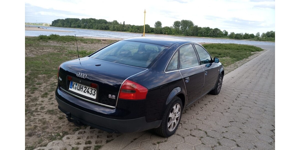 Audi A6 192.000 km 2.750 &euro; Köln 50667