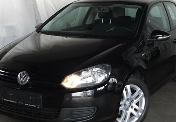 VW Golf 1.4i TRENDLINE KLIMAANLAGE SPORT-LMF SHZ 132.895 km 6.704 &euro; Köln 50858