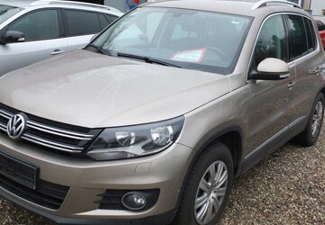 VW Tiguan CUP SPORTSTYLE BMT NAVI PARKPILOT TEMPOMAT 87.859 km 12.704 &euro; Köln 50858