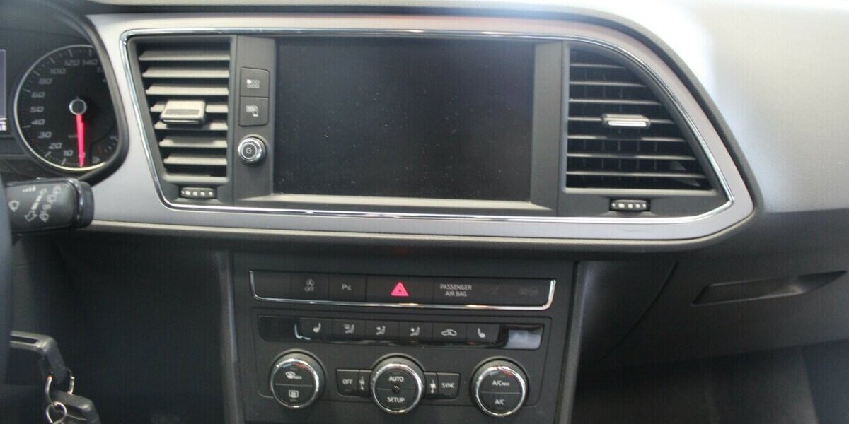 Seat Leon ST 1.2 TSI Style 143.630 km 10.980 &euro; Euskirchen 53881