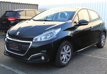 Peugeot 208 80.283 km 6.399 &euro; Köln 50769