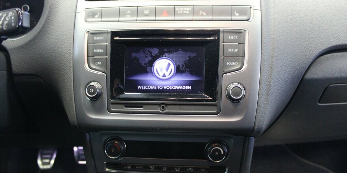 VW Polo 1.2 TSI Blue Motion Allstar 88.050 km 10.980 &euro; Euskirchen 53881