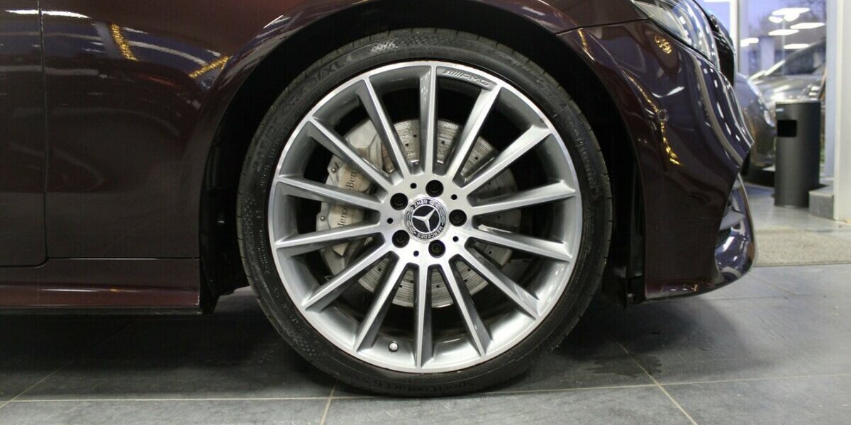 Mercedes-Benz E 350 Cabrio 9G-TRONIC AMG Line 158.600 km 29.980 &euro; Euskirchen 53881