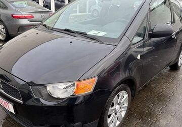 Mitsubishi Colt 64.000 km 4.650 &euro; Brühl 50321