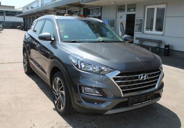 Hyundai TUCSON 53.945 km 19.750 &euro; Bonn 53227
