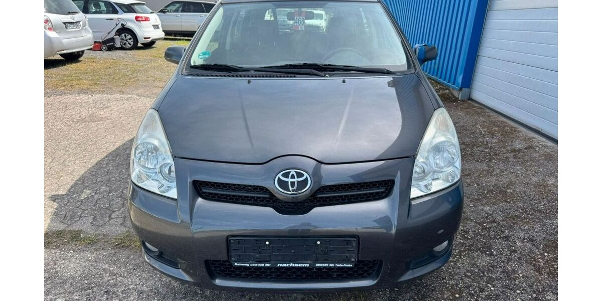 Toyota Corolla Verso 144.104 km 2.899 &euro; Euskirchen 53879