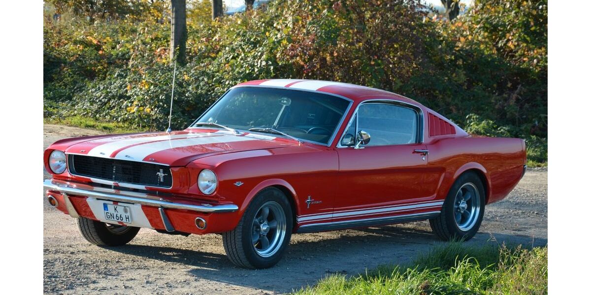 Ford Mustang 134.000 km 54.749 &euro; Köln 50859