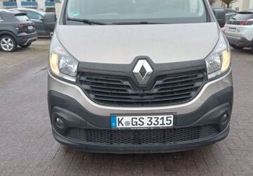 Renault Trafic 137.555 km 9.999 &euro; köln 50999