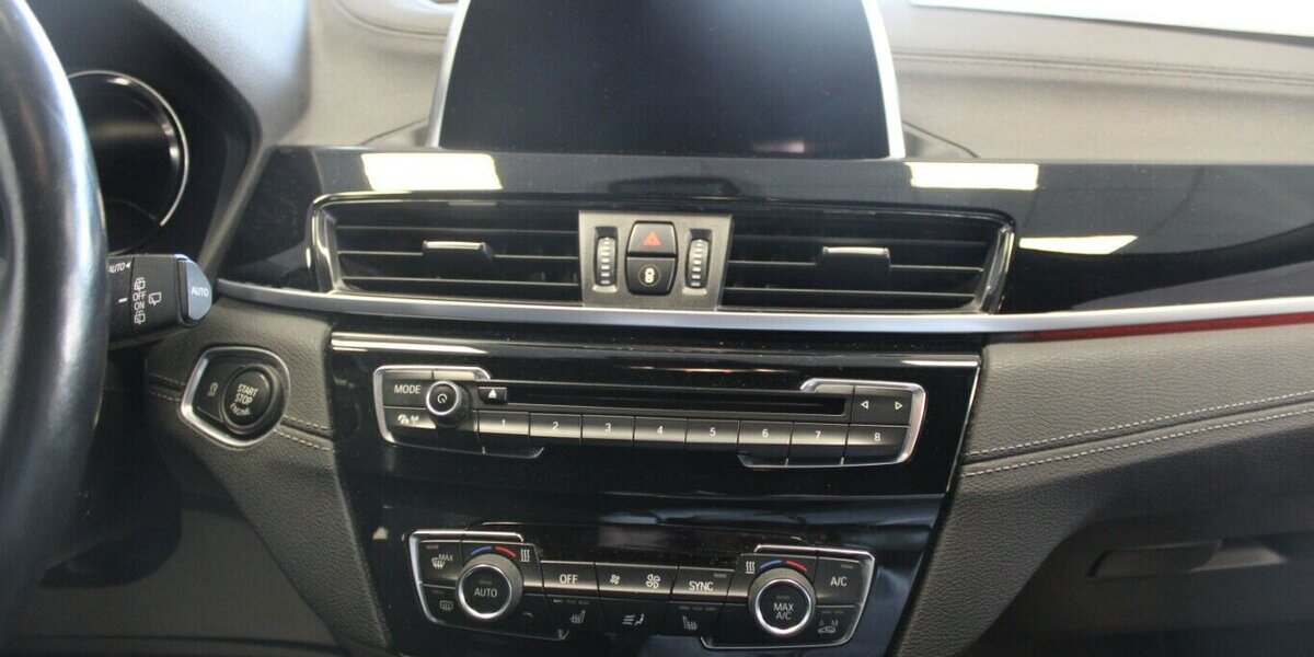 BMW X2 sDrive20i Aut. Advantage 118.561 km 19.980 &euro; Euskirchen 53881