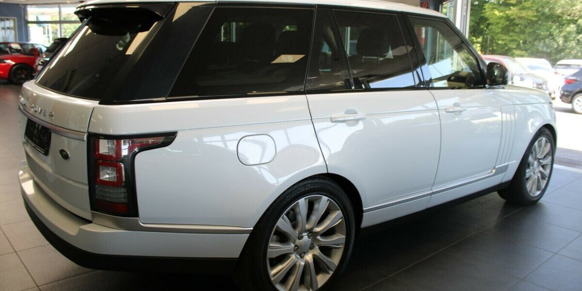 Land Rover Range Rover 4.4 SDV8 Vogue 182.940 km 27.980 &euro; Euskirchen 53881