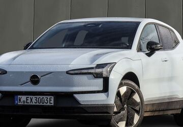 Volvo EX30 2.500 km 39.330 &euro; Köln 50968