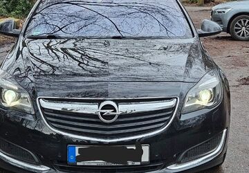 Opel Insignia 76.000 km 12.700 &euro; Köln 51149
