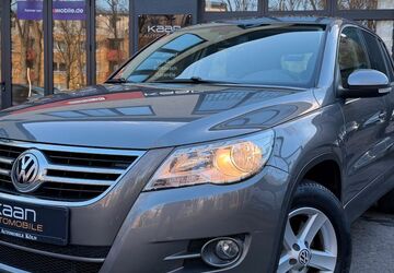 VW Tiguan 145.000 km 11.499 &euro; Köln 51107