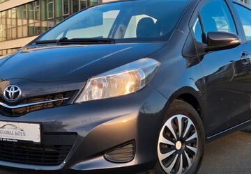 Toyota Yaris 179.000 km 4.800 &euro; Köln (Ostheim) 51107