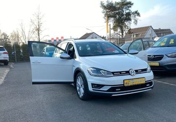 VW Golf 240.000 km 9.999 &euro; Bonn 53227