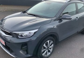 Kia Stonic 72.500 km 13.550 &euro; Bergisch Gladbach 51465