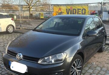 VW Golf 268.000 km 10.000 &euro; Köln 51061