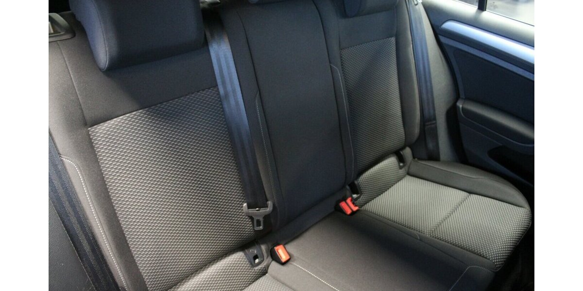 VW Golf 1.0 TSI OPF Trendline 76.316 km 11.980 &euro; Euskirchen 53881