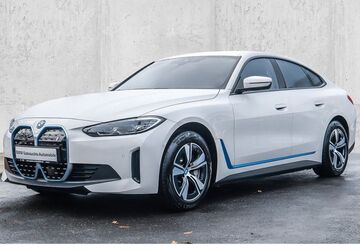 BMW i4 10.319 km 38.490 &euro; Köln-West 50858