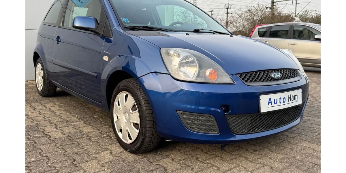 Ford Fiesta 61.520 km 3.290 &euro; Köln 50858