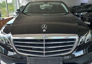 Mercedes-Benz E 220 150.000 km 21.700 &euro; Bonn 53119