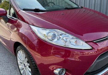 Ford Fiesta 113.495 km 3.490 &euro; Bergisch Gladbach 51467