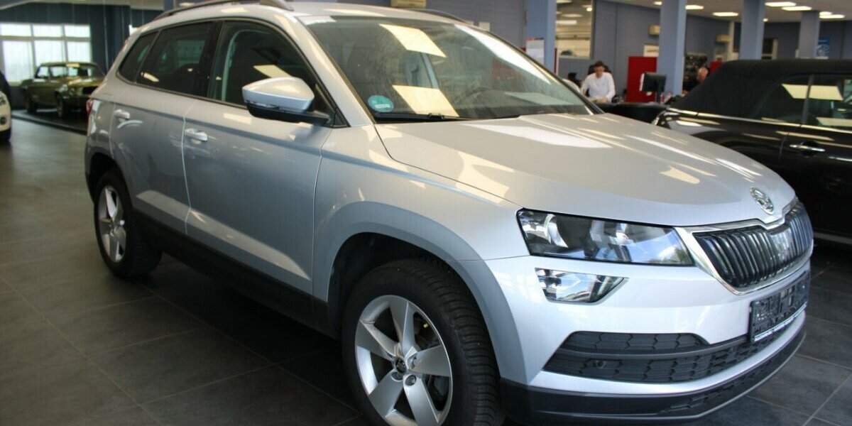 Skoda Karoq 1.5 TSI ACT DS 29.998 km 22.980 &euro; Euskirchen 53881