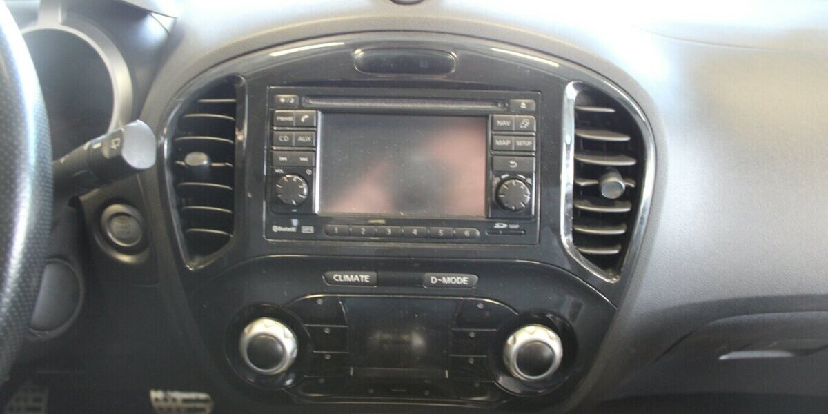 Nissan Juke 1.6 DIG-T Tekna 4x4 Automatik 87.101 km 9.980 &euro; Euskirchen 53881