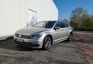 VW Passat 149.000 km 13.300 &euro; Bonn 53123