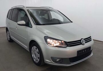VW Touran 139.000 km 8.999 &euro; Wesseling (bei Köln) 50389